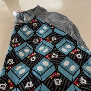 Lularoe 2XL Mickey Mouse Randy shirt EUC